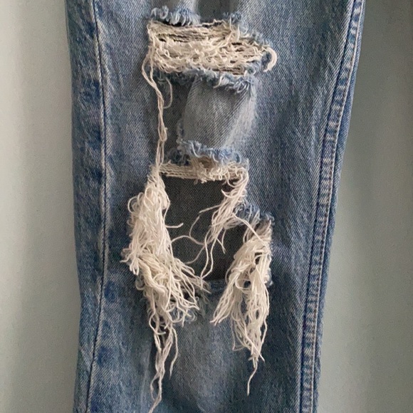 ABERCROMBIE & FITCH MOM JEANS - Picture 3 of 7